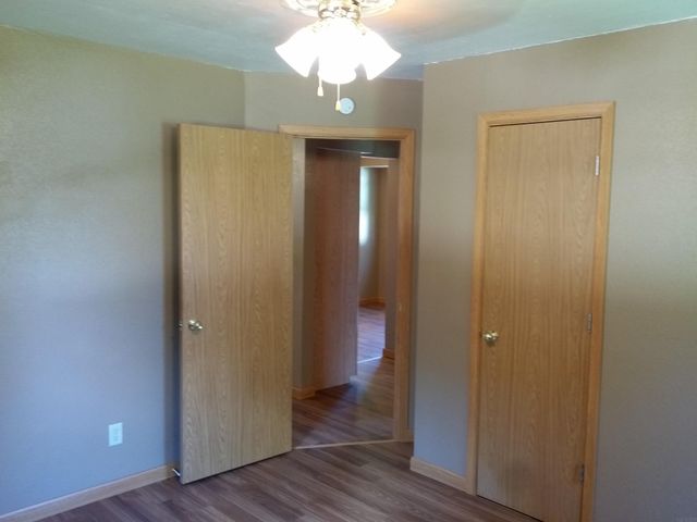 422 Hartman Ave., Waterloo, IA 50701