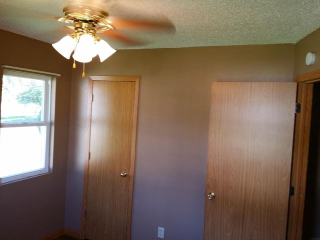 422 Hartman Ave., Waterloo, IA 50701