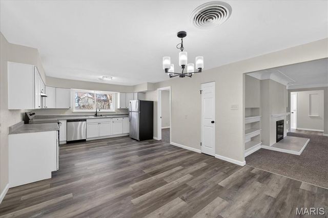 105 N 35th Street, Belleville, IL 62226