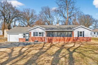 105 N 35th Street, Belleville, IL 62226