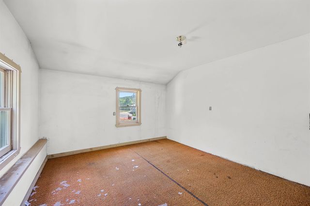 104 River Street, Barre City, VT 05641