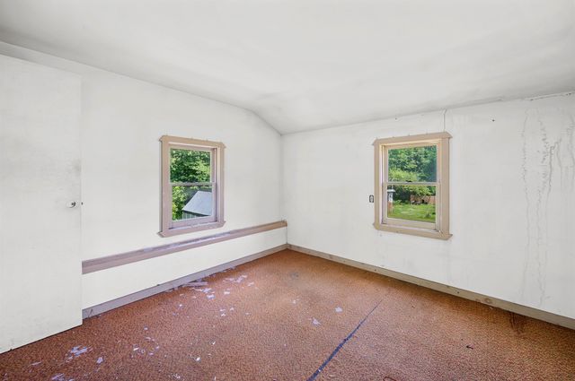 104 River Street, Barre City, VT 05641