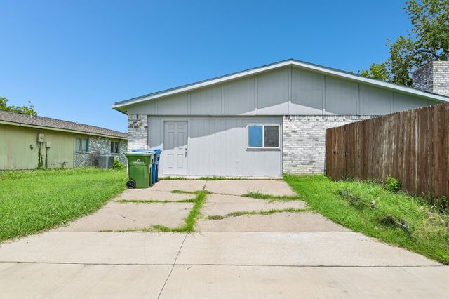 3049 Ravine Trail, Carrollton, TX 75007