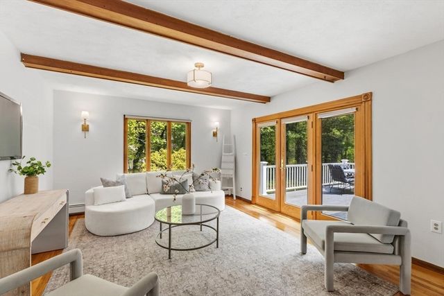 780 Waltham St, Lexington, MA 02421