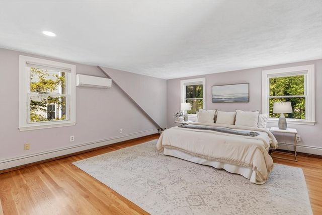 780 Waltham St, Lexington, MA 02421