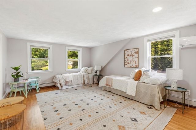 780 Waltham St, Lexington, MA 02421