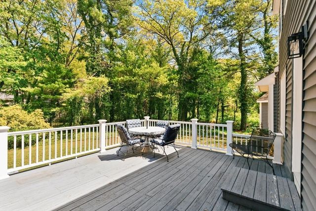 780 Waltham St, Lexington, MA 02421