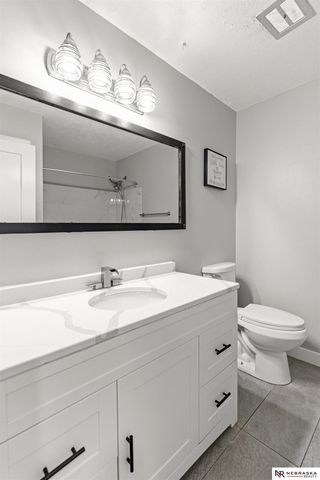 102 Hillcrest Avenue, Bellevue, NE 68005