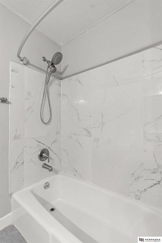 102 Hillcrest Avenue, Bellevue, NE 68005