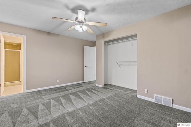 102 Hillcrest Avenue, Bellevue, NE 68005