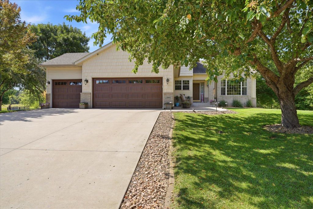 13005 Oakwood Drive, Rogers, MN 55374 — exterior