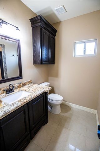 1802 The Park Dr, Kingsville, TX 78363