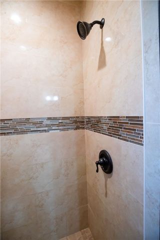 1802 The Park Dr, Kingsville, TX 78363