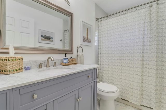 550 SE Ashley Oaks Way, Stuart, FL 34997