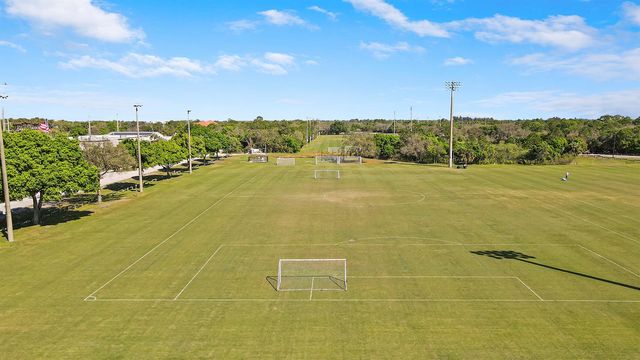 550 SE Ashley Oaks Way, Stuart, FL 34997