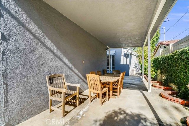 2020 Bonita Drive, Glendale, CA 91208