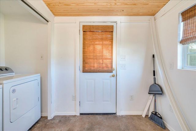 116 E Moeller ST, Bertram, TX 78605