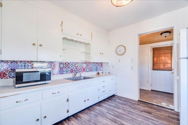 116 E Moeller ST, Bertram, TX 78605