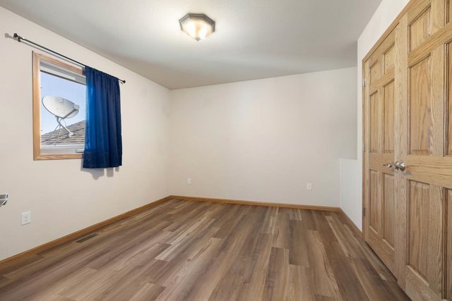 2844 Grey Eagle Pass, Minot, ND 58703