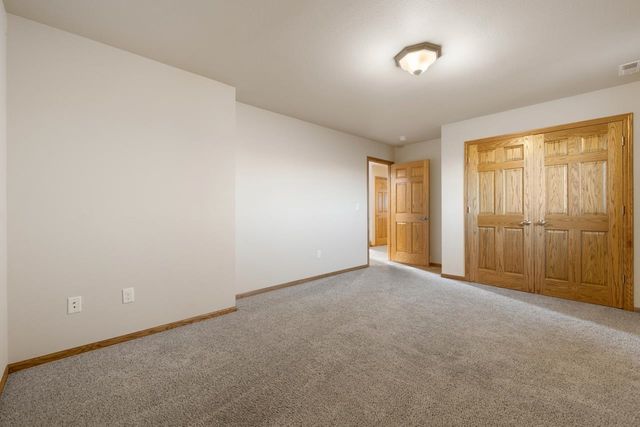 2844 Grey Eagle Pass, Minot, ND 58703