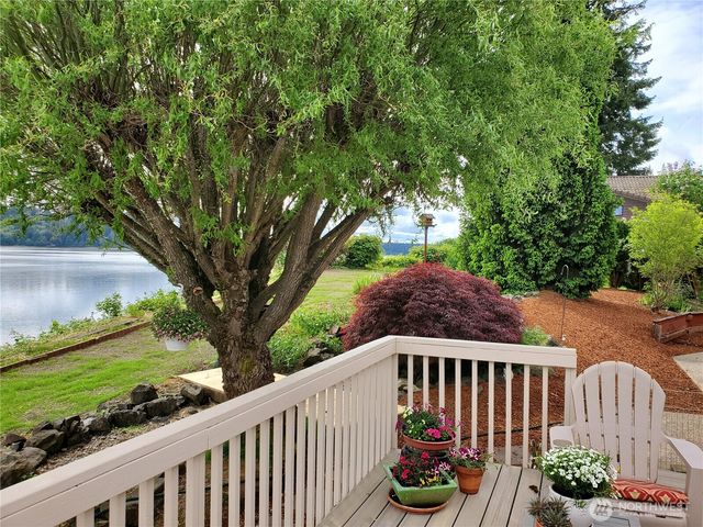 4030 SE Kamilche Point Road, Shelton, WA 98584