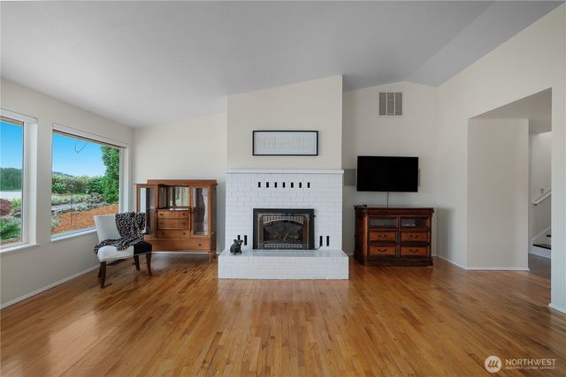 4030 SE Kamilche Point Road, Shelton, WA 98584