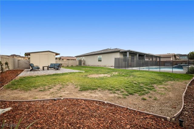 432 North Racetrack Road, Henderson, NV 89015