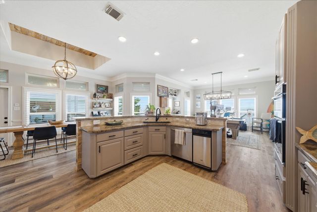 1623 Dick Bay Drive, San Leon, TX 77539