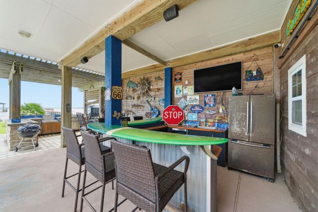 1623 Dick Bay Drive, San Leon, TX 77539