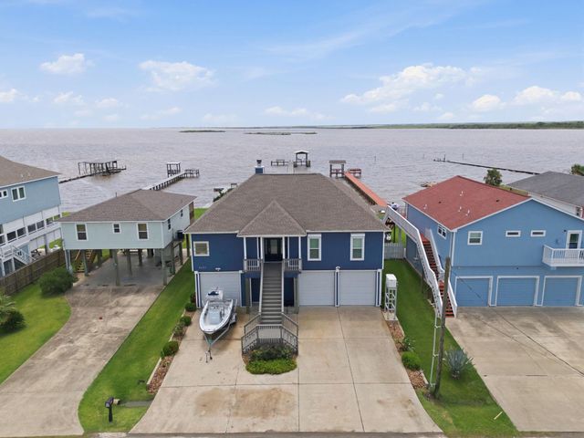 1623 Dick Bay Drive, San Leon, TX 77539