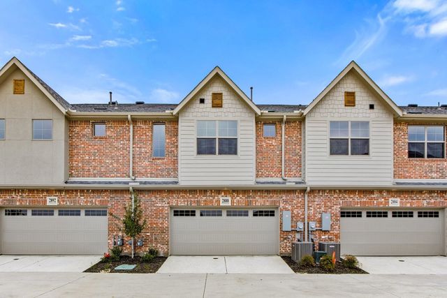 2868 Enfield, The Colony, TX 75056