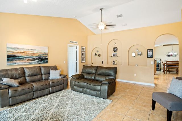 203 FLOUNDER PLACE, Poinciana, FL 34759