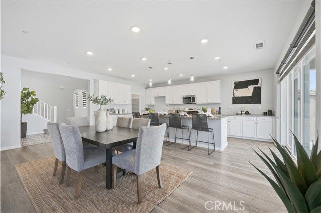 34579 Candlestick Circle, Murrieta, CA 92563