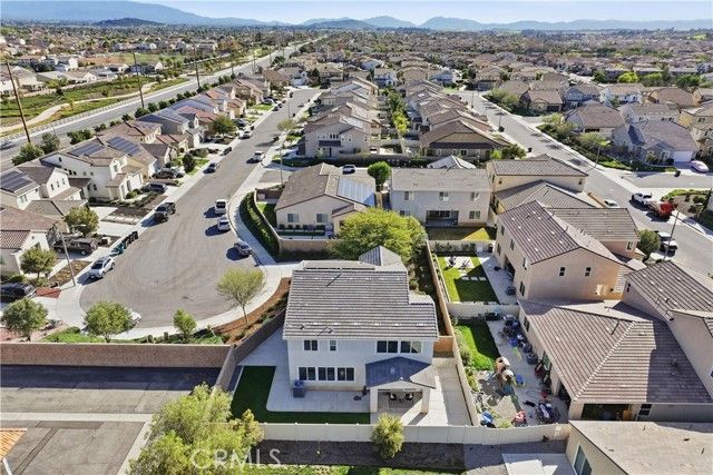 34579 Candlestick Circle, Murrieta, CA 92563