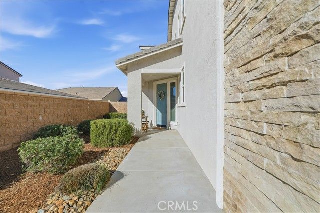 34579 Candlestick Circle, Murrieta, CA 92563