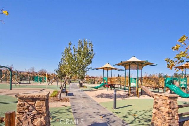 34579 Candlestick Circle, Murrieta, CA 92563