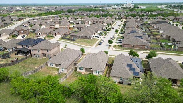 4517 Shy Creek Lane, Denton, TX 76207