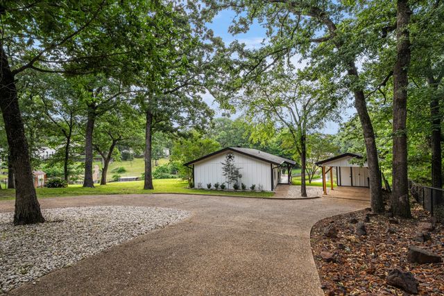1309 Utopia Court, Tool, TX 75143