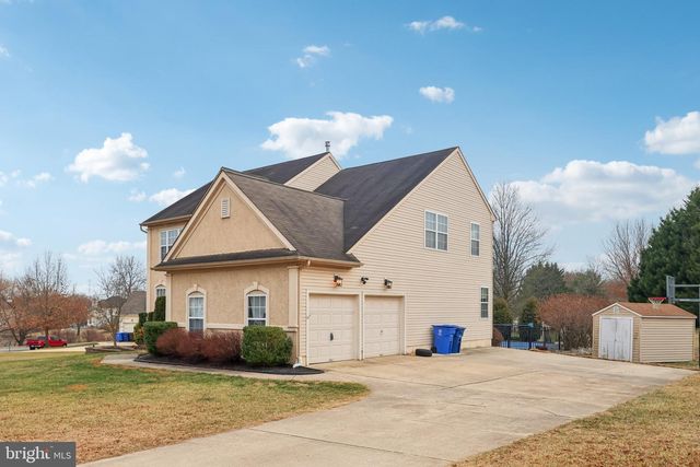 17 RIDGEVIEW RD, Delran, NJ 08075