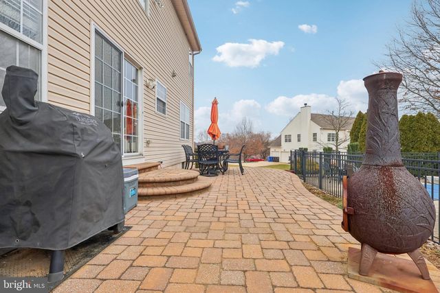 17 RIDGEVIEW RD, Delran, NJ 08075