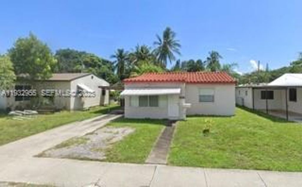 825 S 28th Ave, Hollywood, FL 33020