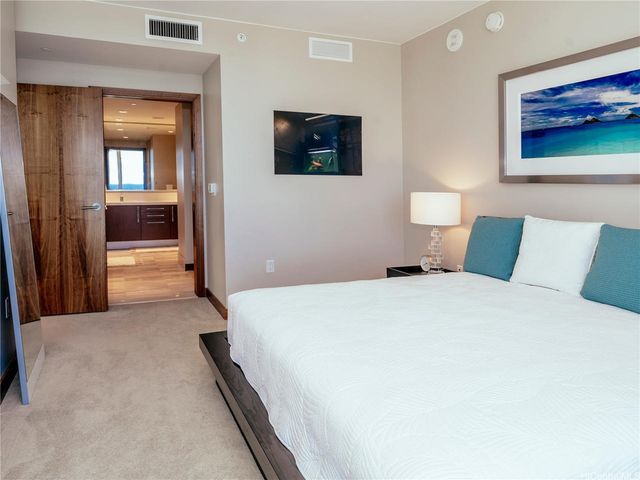 1555 Kapiolani Boulevard 1307, Honolulu, HI 96814