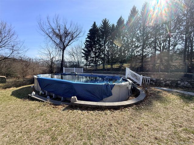 77 Upper rd Road, Middletown, NY 10940