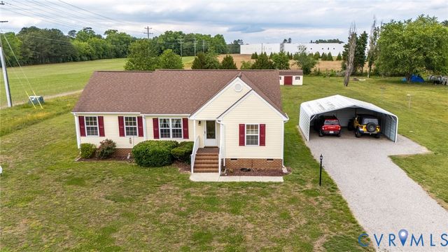5280 W Quaker Rd, Disputanta, VA 23842
