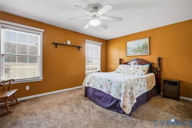 5280 W Quaker Rd, Disputanta, VA 23842