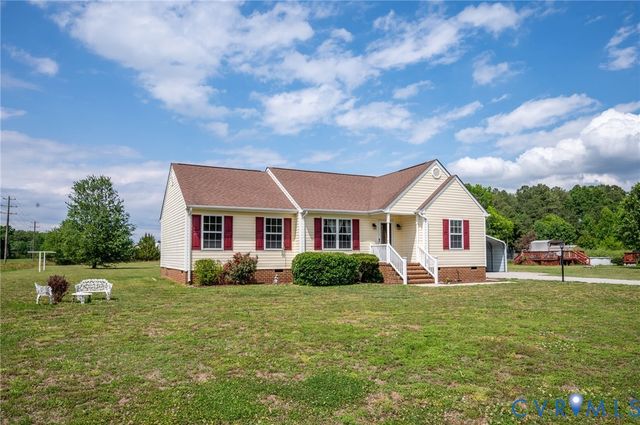 5280 W Quaker Rd, Disputanta, VA 23842