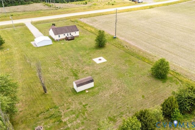 5280 W Quaker Rd, Disputanta, VA 23842