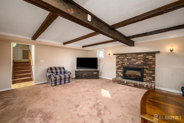 95 New Dover Avenue, Colonia, NJ 07067