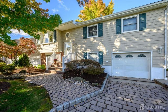 95 New Dover Avenue, Colonia, NJ 07067