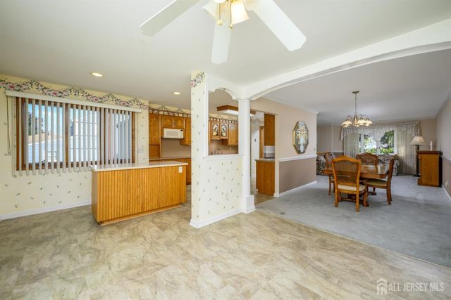 95 New Dover Avenue, Colonia, NJ 07067